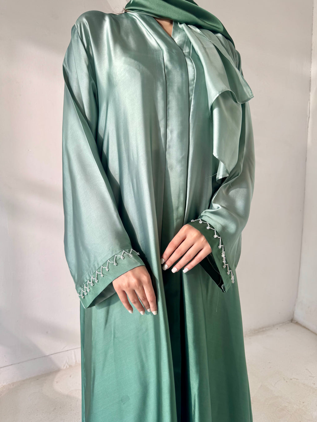 Greeen Do Rang Abaya - Without Scarf - Available Online Beevaa Store Pakistan