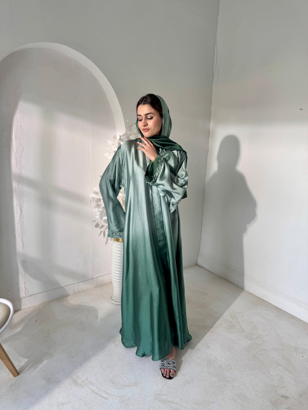 Greeen Do Rang Abaya - Without Scarf - Available Online Beevaa Store Pakistan